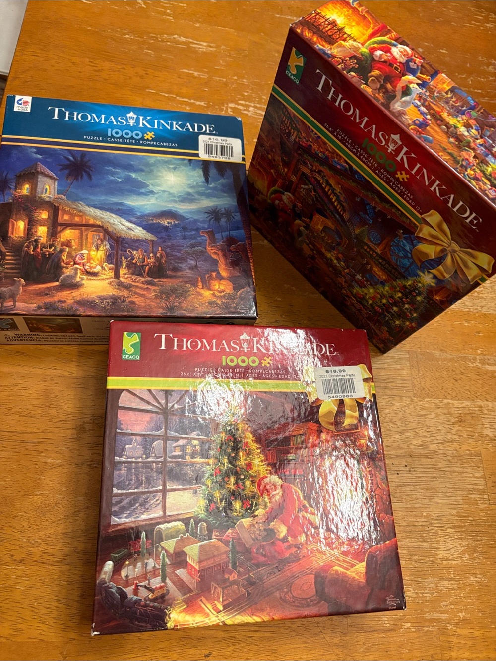Thomas Kinkade Holiday Scene Puzzle Set 3 Boxes 1000 pieces